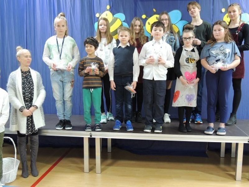  Grafika #0: Światowy Dzień Życzliwości grafika