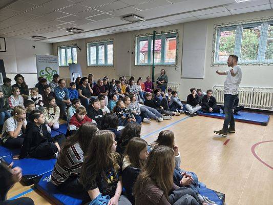 Spotkanie z Mariuszem Kędzierskiem - artystą i mówcą motywacyjnym