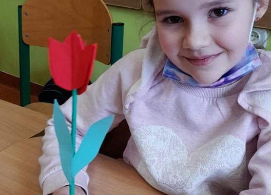 Dzień Kobiet w klasach 1-3 grafika