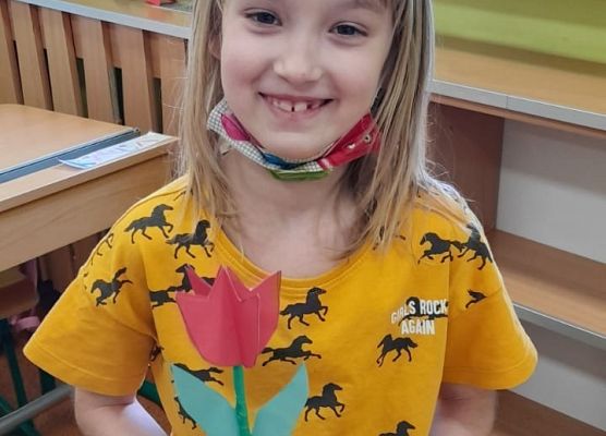 Dzień Kobiet w klasach 1-3 grafika