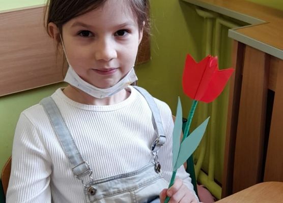 Dzień Kobiet w klasach 1-3 grafika