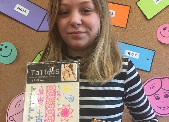 Dzień Kobiet w klasach 1-3 grafika