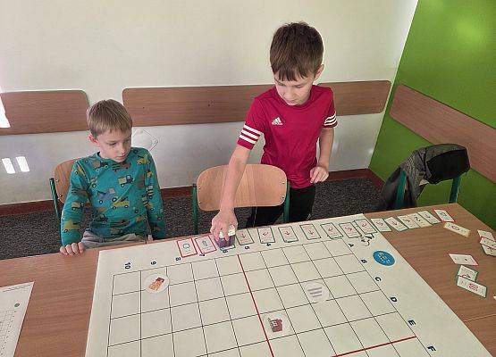 Kodowanie na dywanie grafika