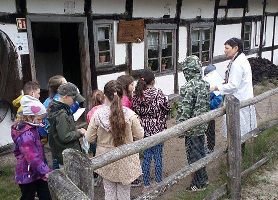 Wycieczka kaszubska klasy drugiej grafika