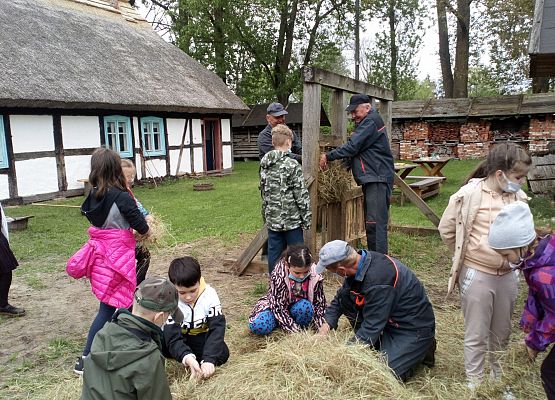 Wycieczka kaszubska klasy drugiej grafika
