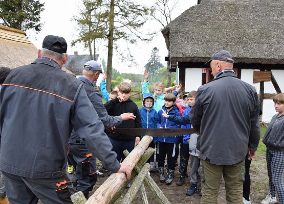 Wycieczka kaszubska klas trzecich grafika