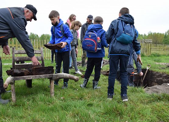 Wycieczka kaszubska klas trzecich grafika