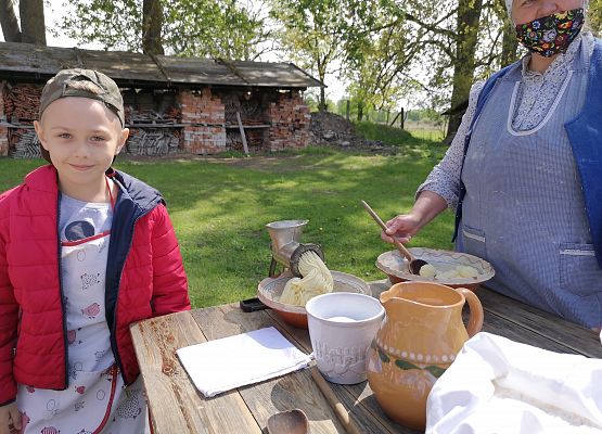 Wycieczka kaszubska klas pierwszych grafika