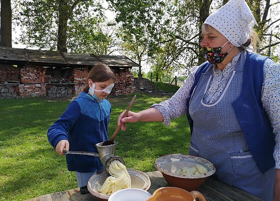 Wycieczka kaszubska klas pierwszych grafika