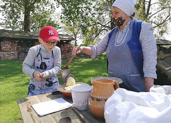 Wycieczka kaszubska klas pierwszych grafika
