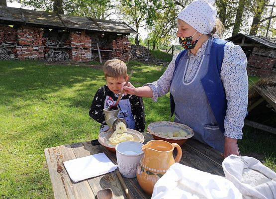 Wycieczka kaszubska klas pierwszych grafika
