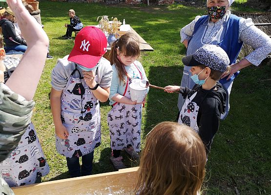 Wycieczka kaszubska klas pierwszych grafika