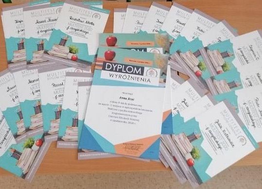 Konkursy językowe grafika