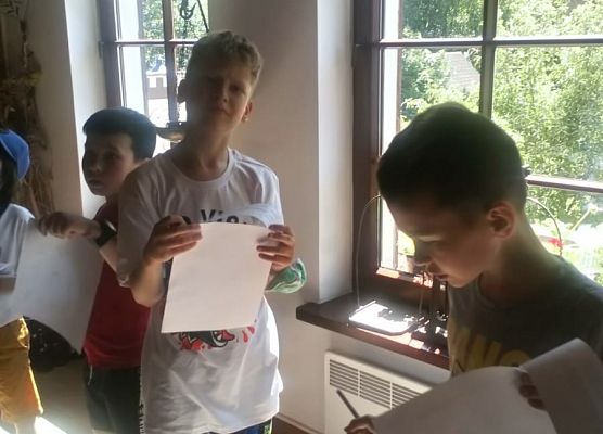 "Zioła, zielarstwo" - lekcja muzealna klasy drugiej (fotorelacja) grafika