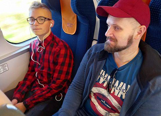 Wycieczka integracyjna klas 8 grafika