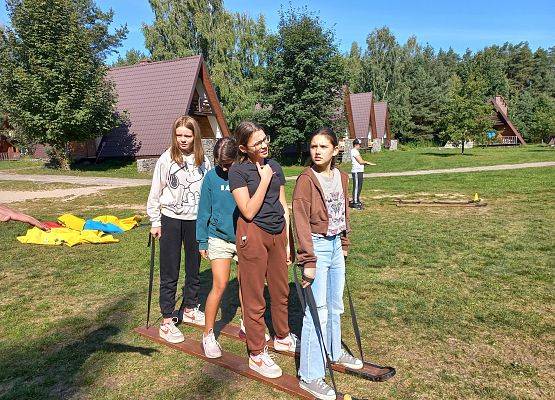 Wycieczka integracyjna klas 8 grafika