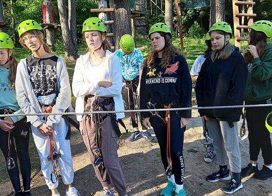 Wycieczka integracyjna klas 8 grafika