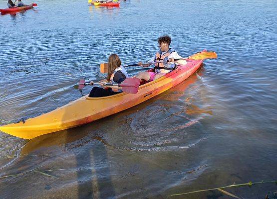 Wycieczka integracyjna klas 8 grafika