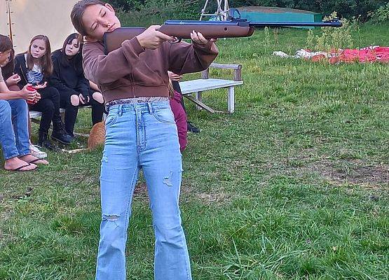 Wycieczka integracyjna klas 8 grafika