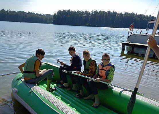 Wycieczka integracyjna klas 8 grafika