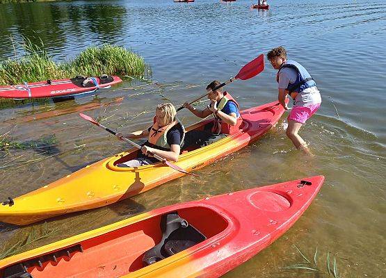 Wycieczka integracyjna klas 8 grafika