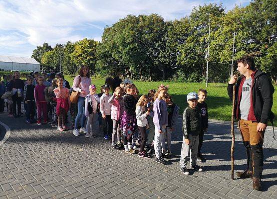 Wycieczka kaszubska klasy do Pałacu pod Bocianim Gniazdem w Runowie grafika