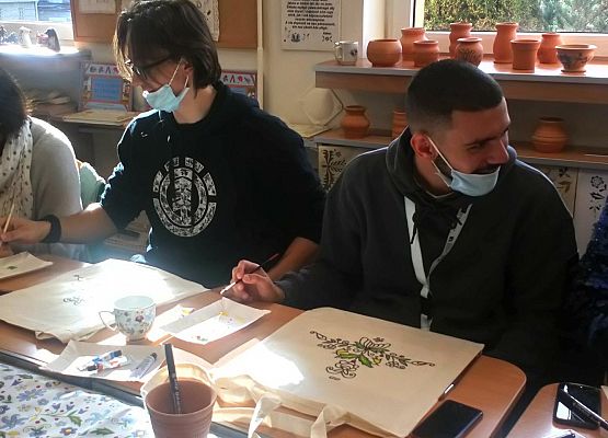 Warsztaty kaszubskie dla gości z Erasmus + grafika