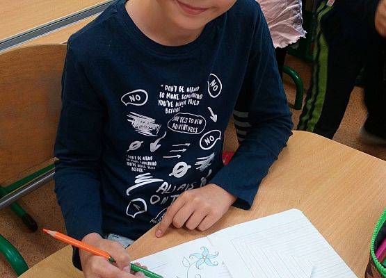 Haft kaszubski – zajęcia w II b grafika