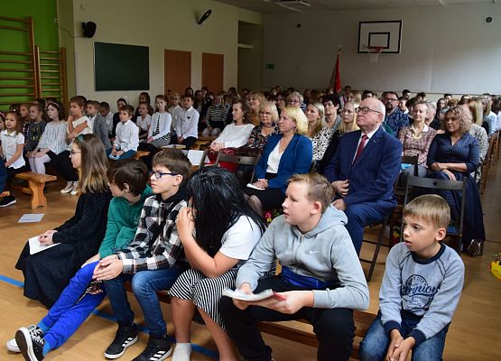 Dzień Edukacji Narodowej grafika