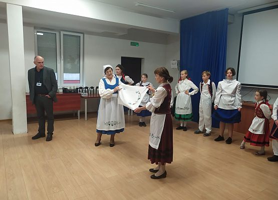 Warsztaty kaszubskie w SP 4  grafika