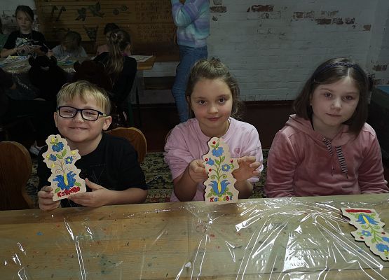 Wycieczka kaszubska klas drugich do Kartuz grafika