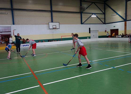 Miejskie Igrzyska Dzieci w Unihokeju Chłopców grafika