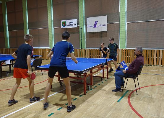 Jonatan i Paweł Mistrzami powiatu w tenisie stołowym! grafika