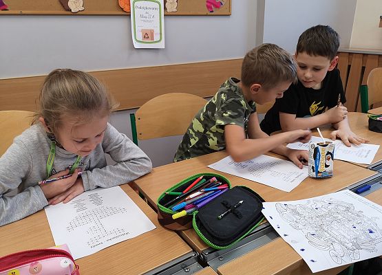 Andrzejkowe Łamigłówki Mądrej Główki grafika