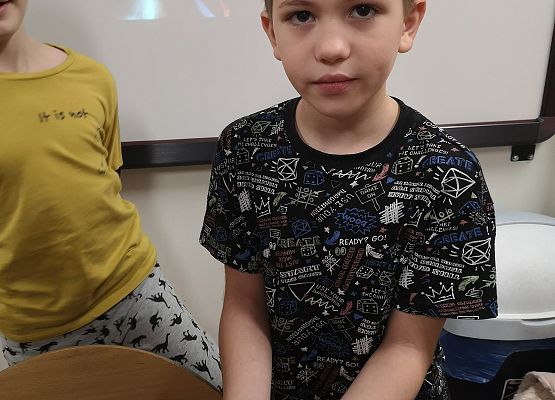 Andrzejki w klasach drugich :) grafika