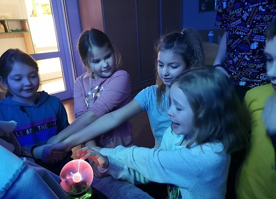 Andrzejki w klasach drugich :) grafika