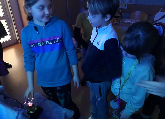 Andrzejki w klasach drugich :) grafika