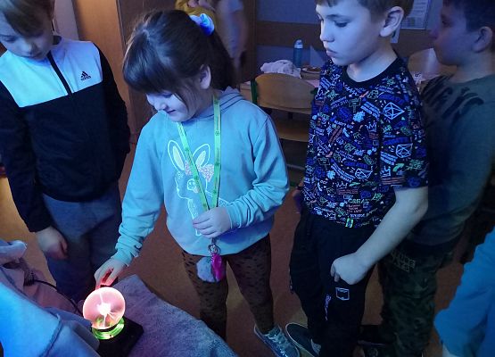 Andrzejki w klasach drugich :) grafika