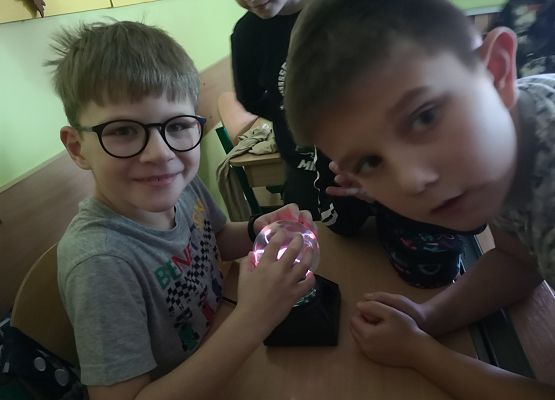 Andrzejki w klasach drugich :) grafika