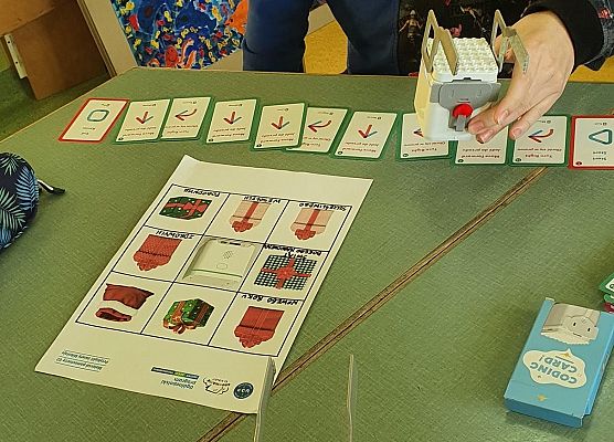 Mikołajki z kodowaniem grafika