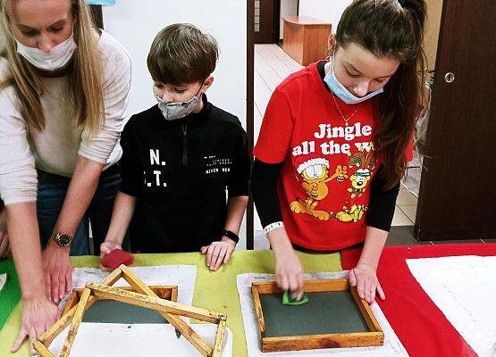 Klasa 4 na warsztatach w Muzeum grafika