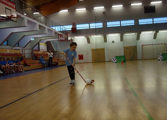 Zawody sportowe dla klas I grafika