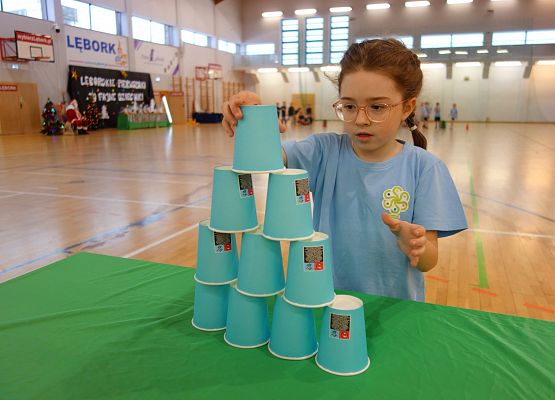 Zawody sportowe dla klas I grafika