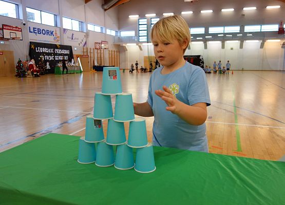 Zawody sportowe dla klas I grafika