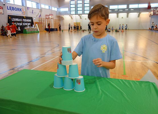 Zawody sportowe dla klas I grafika