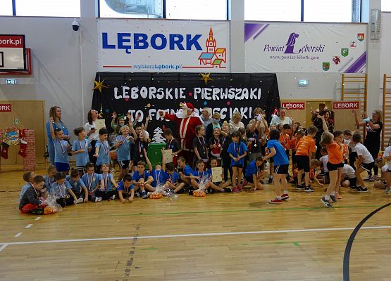 Zawody sportowe dla klas I grafika