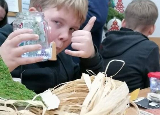 Świąteczne lampiony grafika