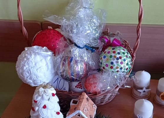 Świąteczny Kiermasz Charytatywny grafika