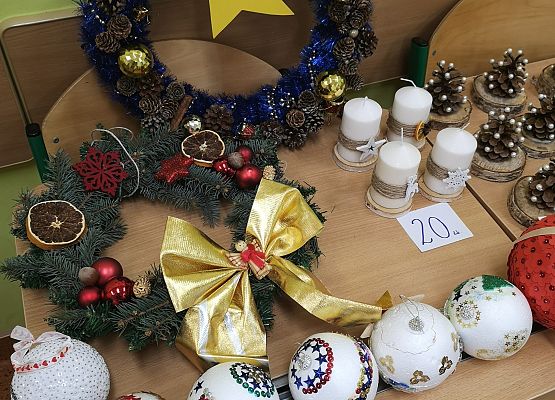 Świąteczny Kiermasz Charytatywny grafika