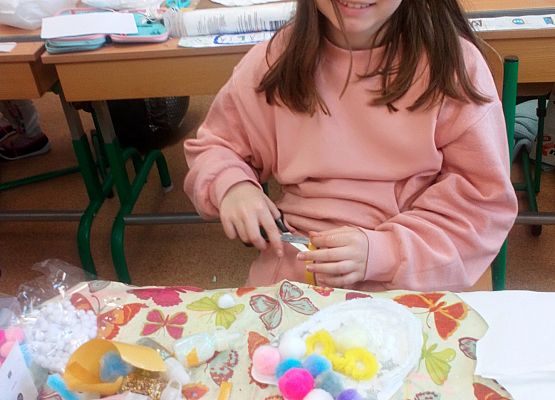 Nagrody w Powiatowym Konkursie Plastycznym "Lęborska Maska Jasełkowa” grafika